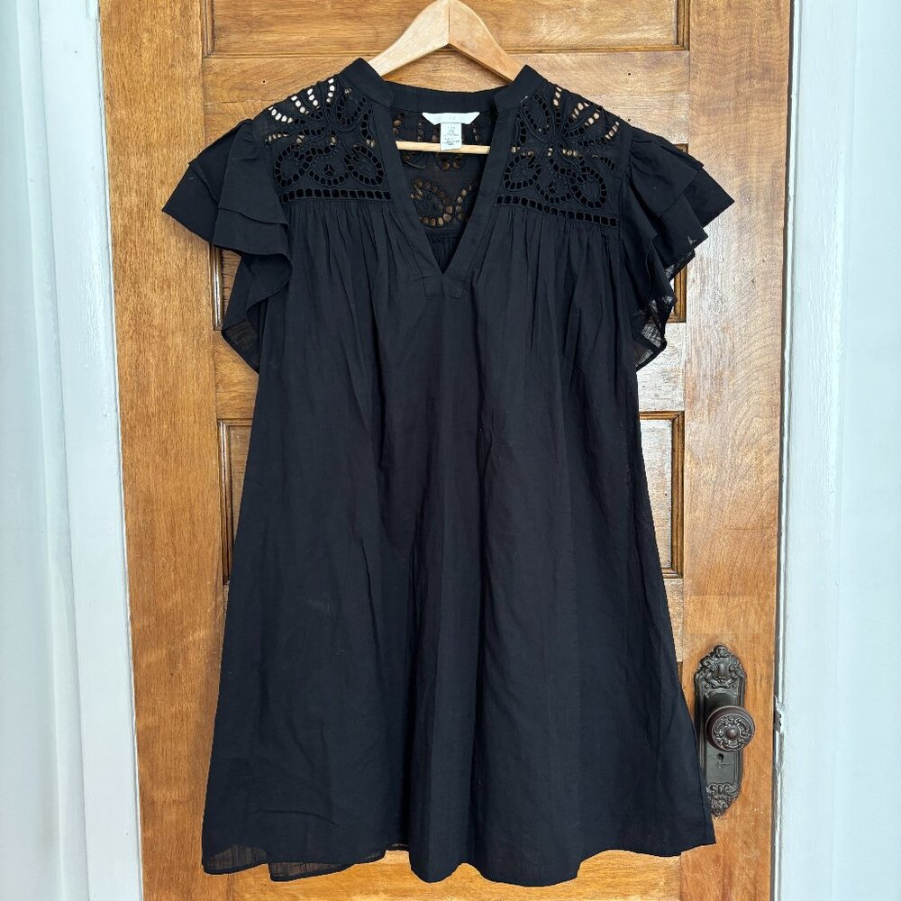 NWOT! H&M Flutter Sleeve Dress with Eyelet Embroidery in Black - S